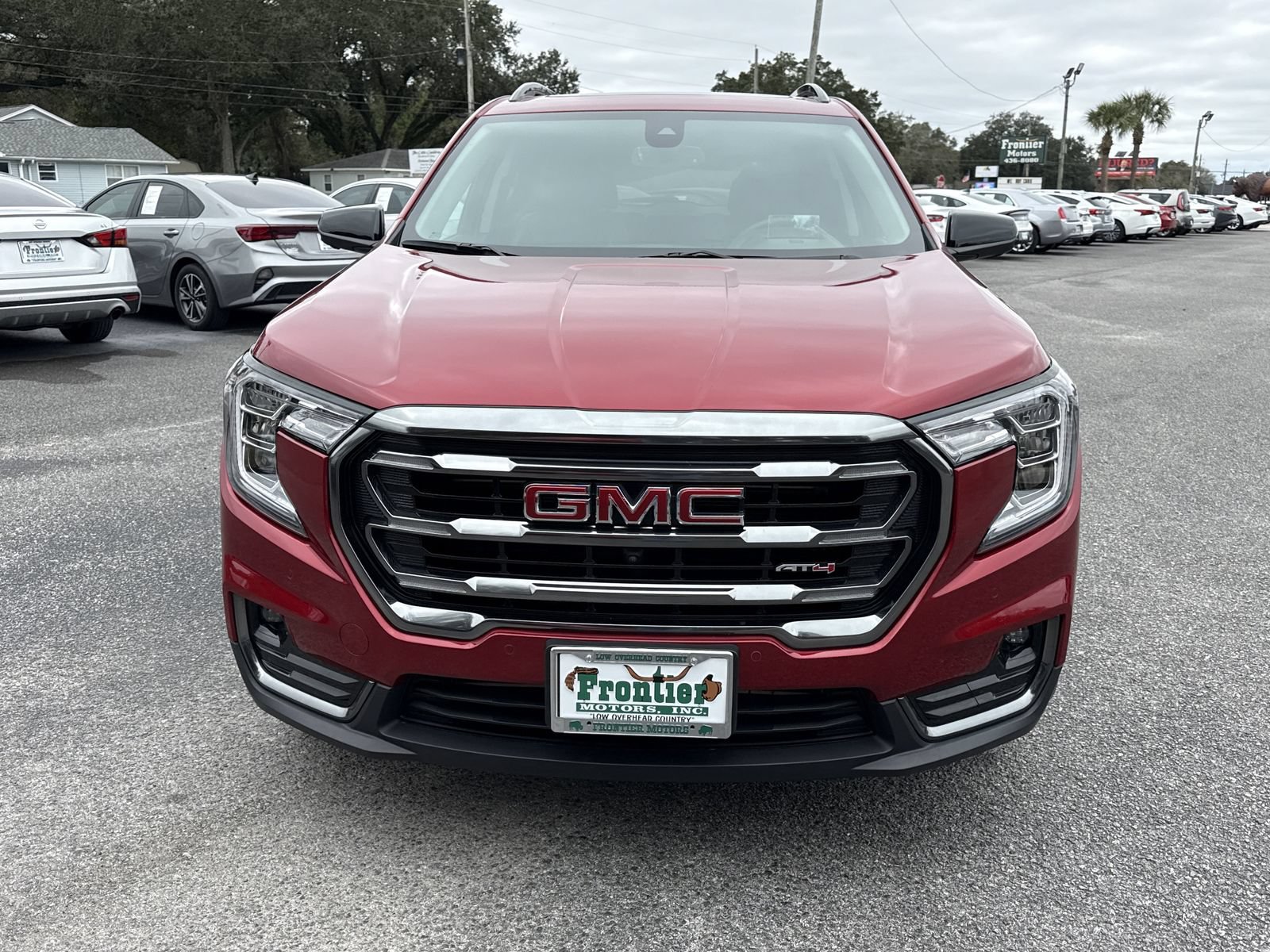 Used 2024 GMC Terrain AT4 w/ Infotainment Package II AWD/4WD image 8