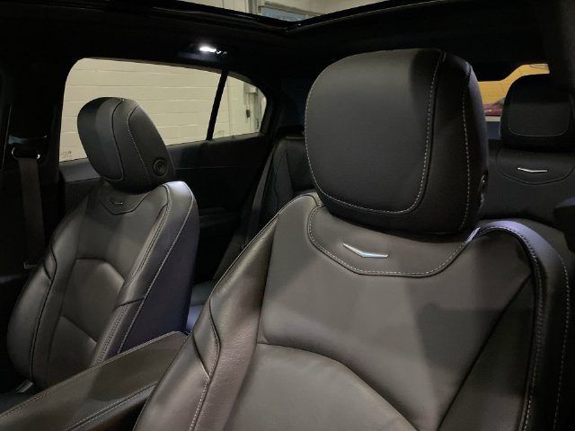 Certified 2025 Cadillac XT4 Premium Luxury w/ Cold Weather Package FWD image 20