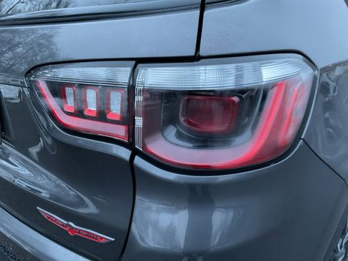 Used 2024 Jeep Compass Trailhawk w/ Trailhawk Convenience Group image 30