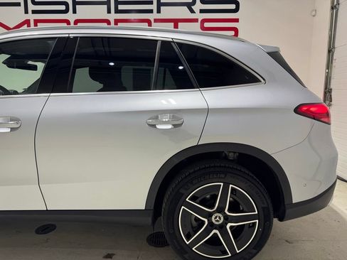 Used 2026 Mercedes-Benz GLC 300 4MATIC image 4