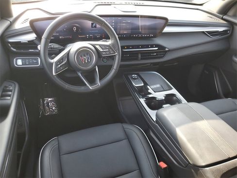 Used 2025 Buick Enclave Preferred image 14