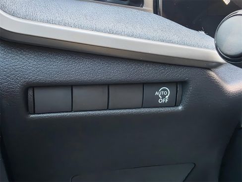 New 2026 Nissan Kicks SV image 22