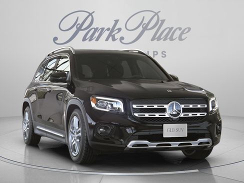 Certified 2020 Mercedes-Benz GLB 250 image 34