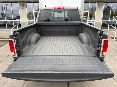 Used 2016 RAM 1500 Limited image 27