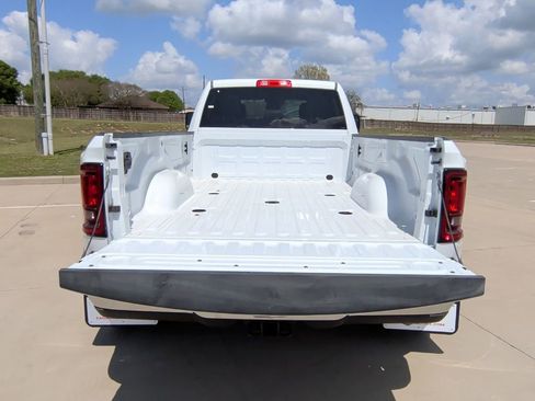 New 2026 RAM 3500 Tradesman w/ Chrome Appearance Group A AWD/4WD image 39