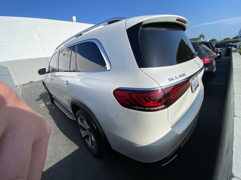 Used 2021 Mercedes-Benz GLS 450 4MATIC image 4