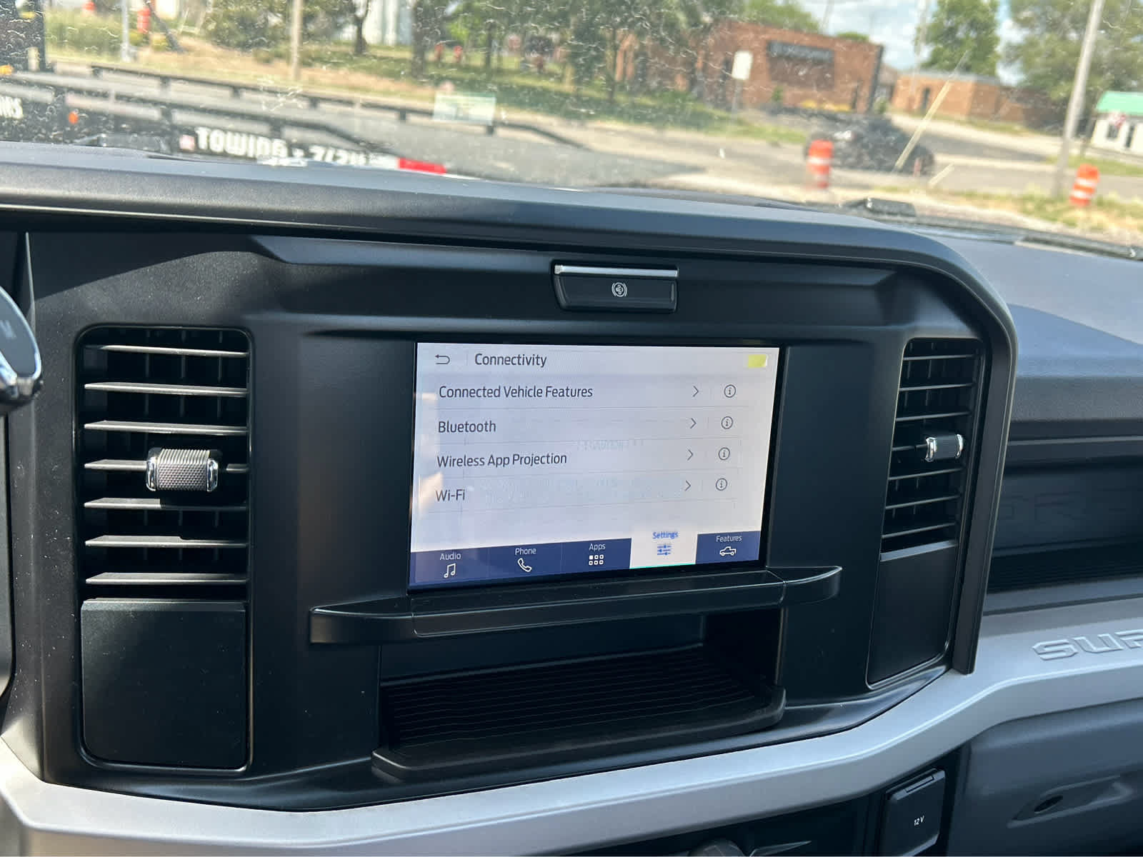 New 2025 Ford F550 4x4 Regular Cab Super Duty image 21