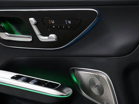 New 2026 Mercedes-Benz GLC 43 AMG GLC 43 AMG image 25