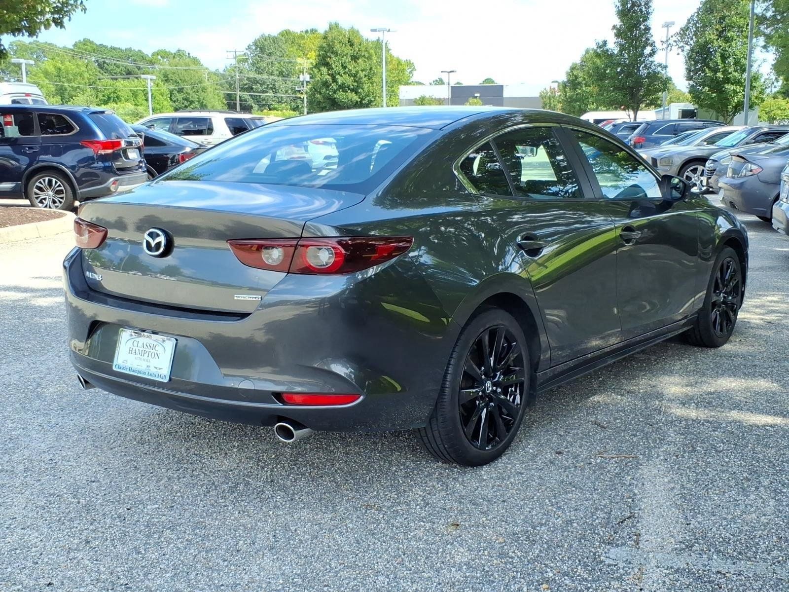 Used 2024 MAZDA MAZDA3 s FWD image 8