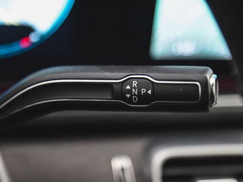 Used 2022 Mercedes-Benz GLE 350 GLE 350 w/ 3rd Row Seat Package image 34