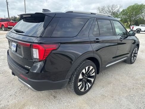 Used 2025 Ford Explorer Platinum w/ LUX Leather Package AWD/4WD image 6