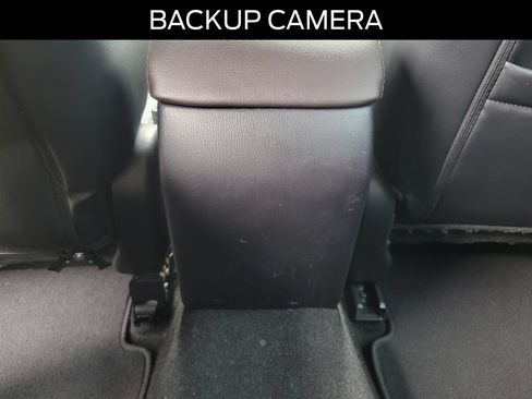 Used 2018 MAZDA MAZDA3 Touring FWD image 10