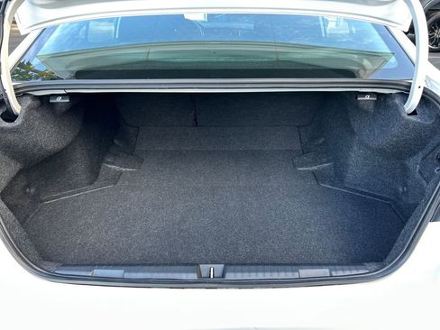 Used 2022 Subaru Legacy Premium image 24