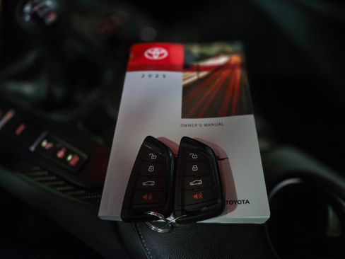 Used 2025 Toyota Supra image 35
