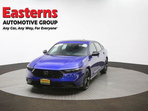 Used 2025 Honda Accord Sport image 55