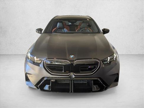New 2026 BMW M5 Touring image 5
