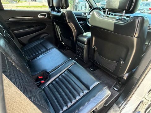 Used 2018 Jeep Grand Cherokee Limited AWD/4WD image 28