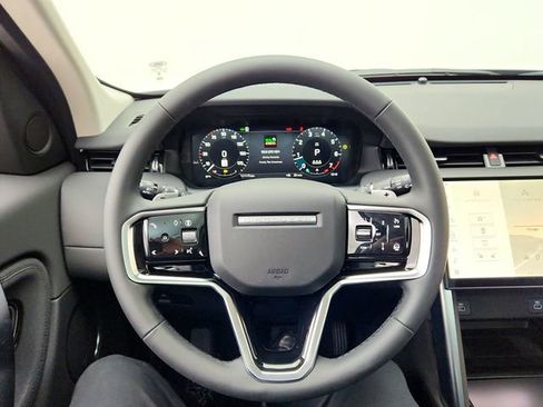 Certified 2025 Land Rover Discovery Sport S image 25