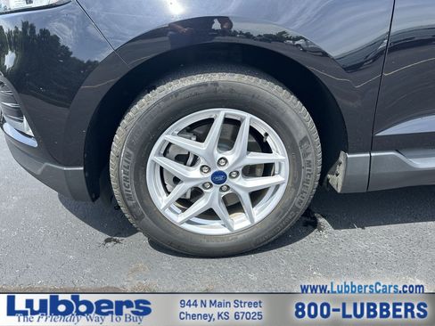 Used 2021 Ford Edge SEL w/ Convenience Package AWD/4WD image 10