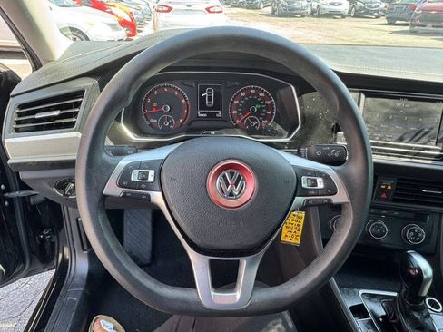Used 2019 Volkswagen Jetta S w/ Driver Assistance Package FWD image 9