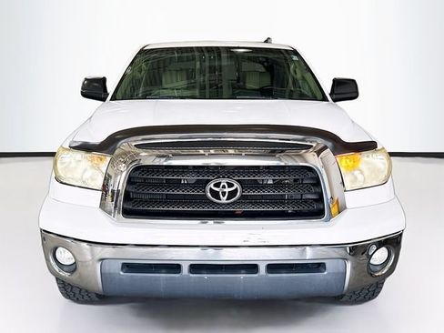 Used 2009 Toyota Tundra SR5 w/ TRD Off-Road Pkg AWD/4WD image 4