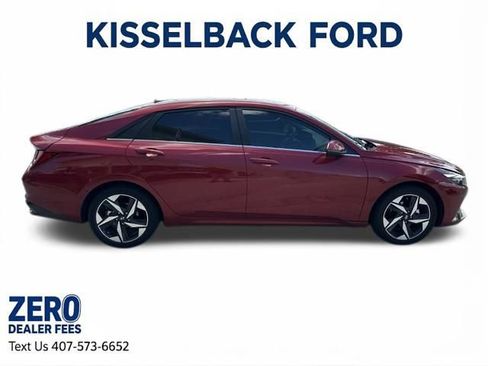 Used 2023 Hyundai Elantra Limited FWD image 4