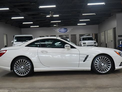 Used 2016 Mercedes-Benz SL 400 image 6