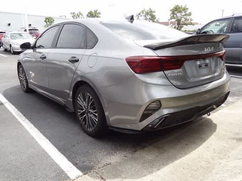 Used 2024 Kia Forte GT-Line w/ GT-Line Premium Package FWD image 7