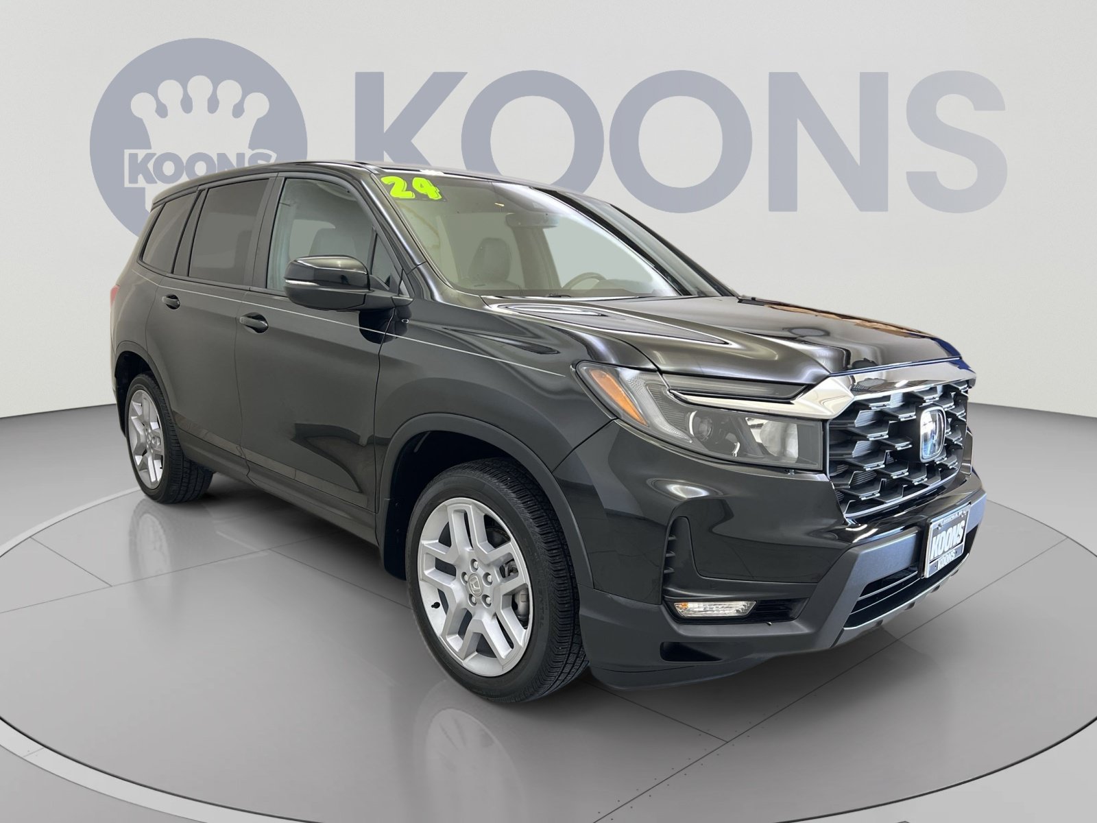 Used 2024 Honda Passport EX-L image 2