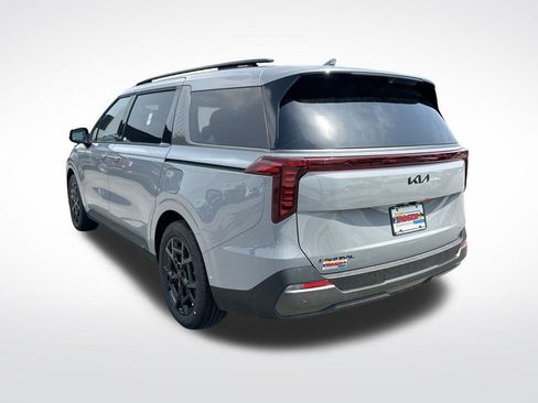 New 2025 Kia Carnival SX Prestige image 3