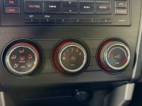 Used 2014 Subaru Forester 2.5i Premium w/ All-Weather Package image 16