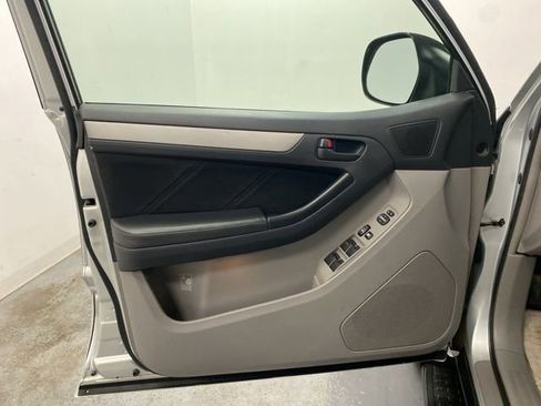 Used 2008 Toyota 4Runner SR5 image 19