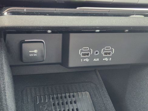 New 2026 Jeep Grand Wagoneer 4WD image 13