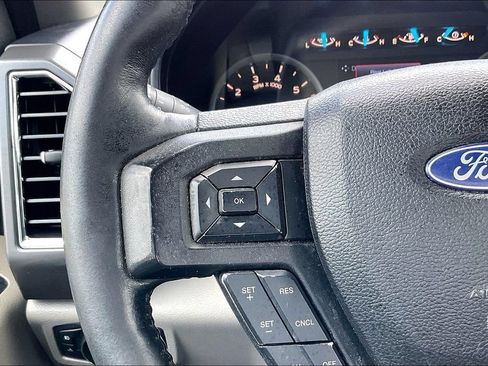 Used 2017 Ford F150 XLT w/ Equipment Group 301A Mid RWD image 10