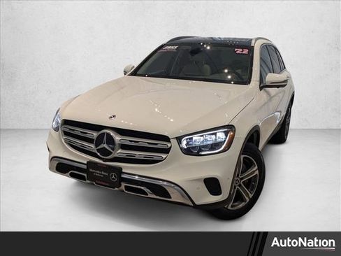 Certified 2022 Mercedes-Benz GLC 300 4MATIC image 1