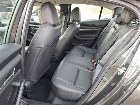 Used 2023 MAZDA MAZDA3 s image 8