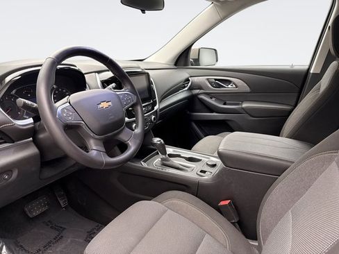 Used 2019 Chevrolet Traverse LT w/ LPO, Floor Liner Package AWD/4WD image 10