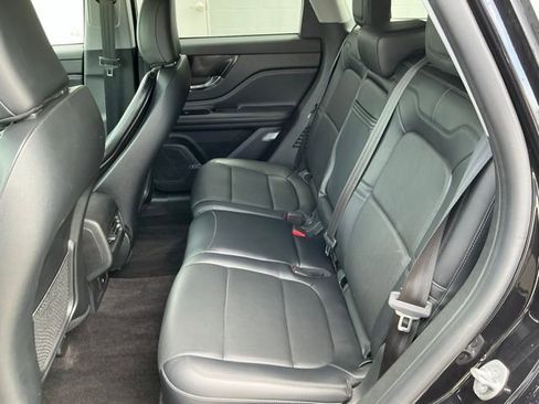Used 2022 Lincoln Corsair Reserve FWD image 10
