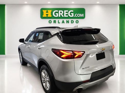 Used 2019 Chevrolet Blazer LT FWD image 2