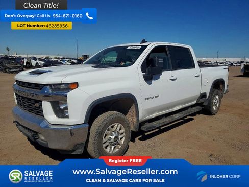 Used 2020 Chevrolet Silverado 2500 LT w/ Convenience Package image 2