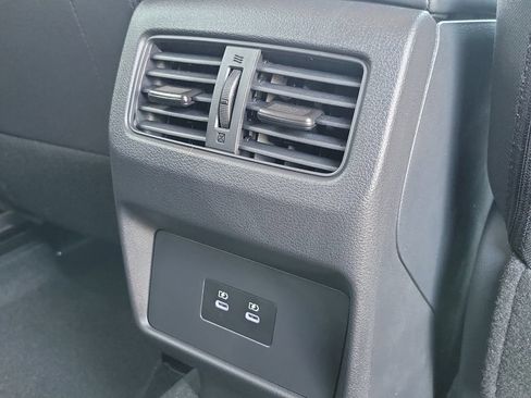 New 2026 Nissan Rogue SV FWD image 20