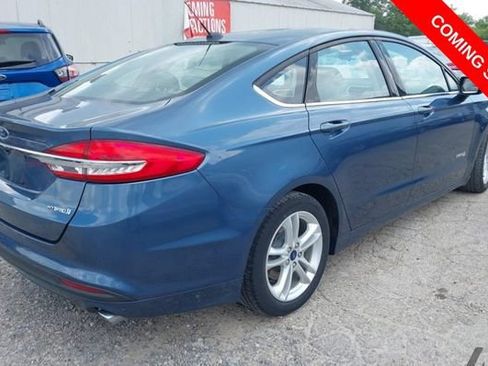 Used 2018 Ford Fusion S FWD image 4