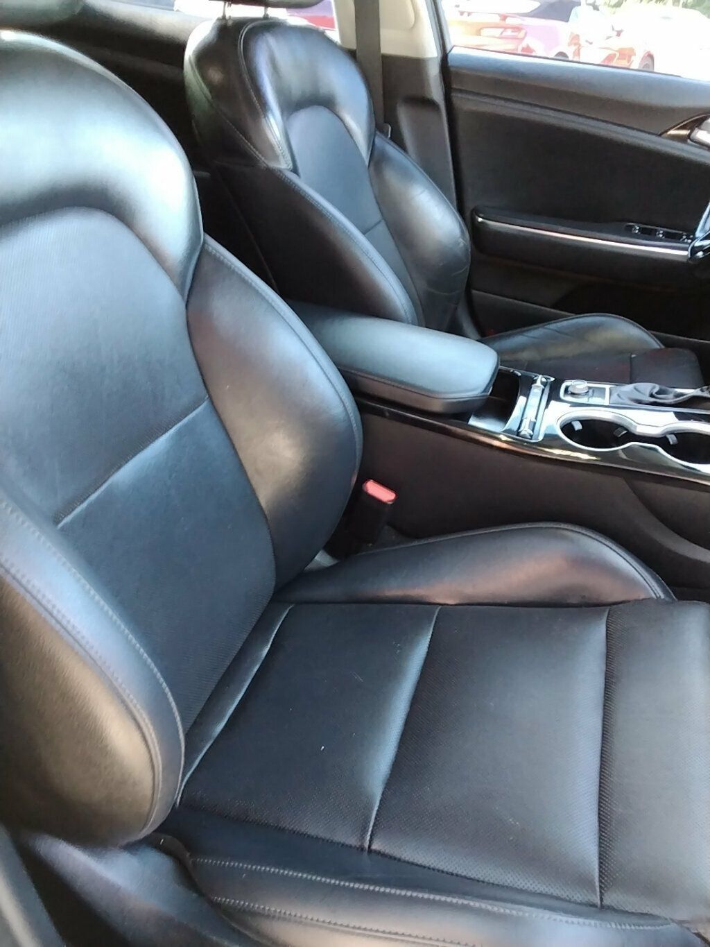 Used 2019 Kia Stinger AWD/4WD image 11