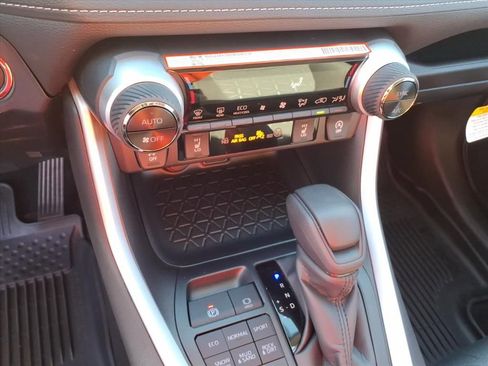 New 2025 Toyota RAV4 XLE image 14