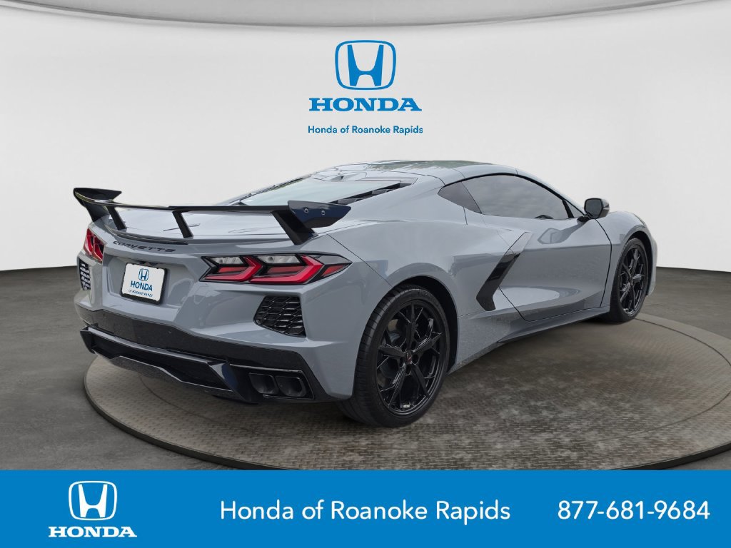Used 2025 Chevrolet Corvette Stingray Preferred Cpe w/ 2LT RWD image 5