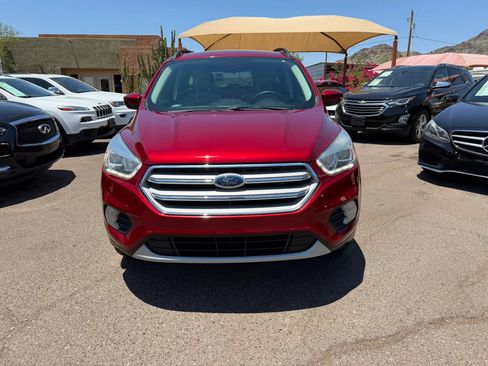 Used 2018 Ford Escape SEL FWD image 2