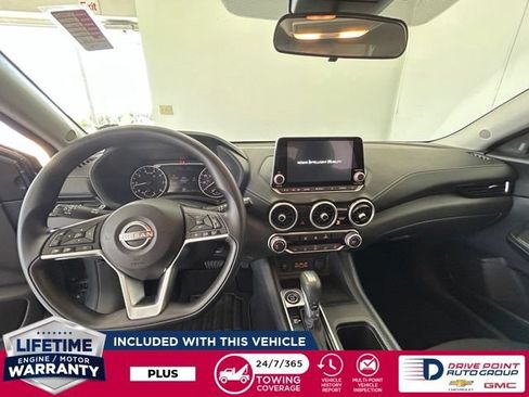 Used 2025 Nissan Sentra SV FWD image 16