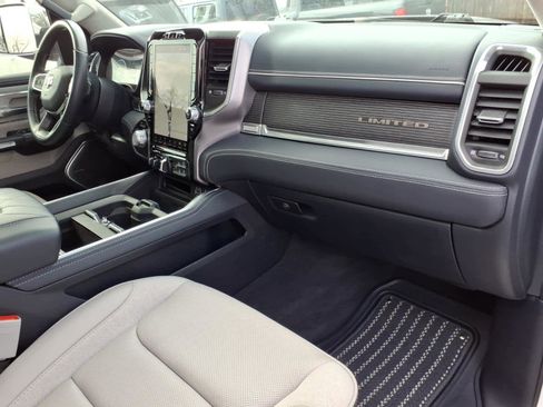 Used 2022 RAM 1500 Limited image 7