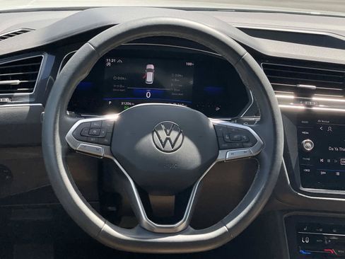 Certified 2022 Volkswagen Tiguan SE AWD/4WD image 8