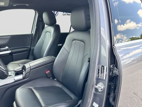 Used 2022 Mercedes-Benz GLB 250 image 16